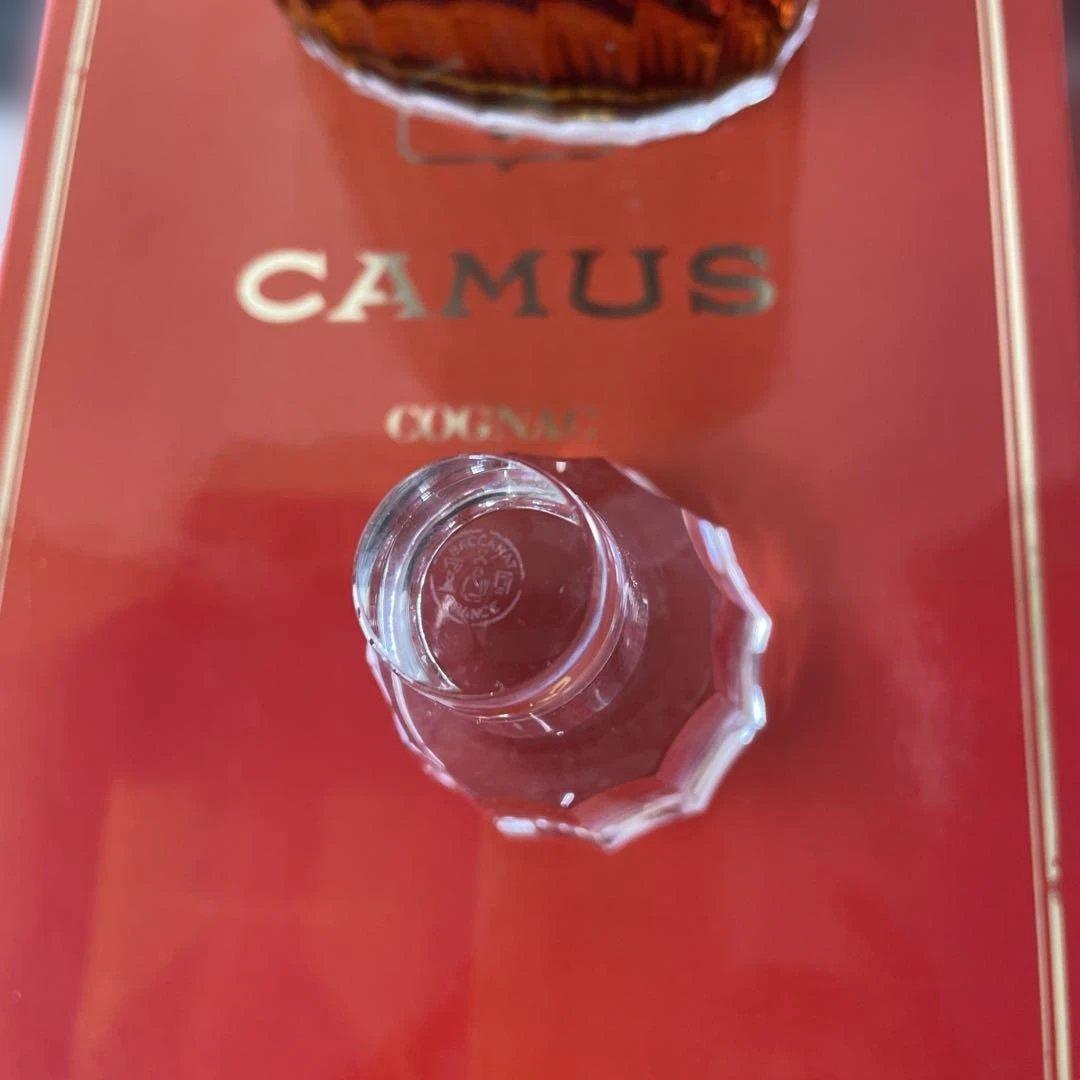 カミュ　コニャック　バカラ2000ギフトボックス 未開封