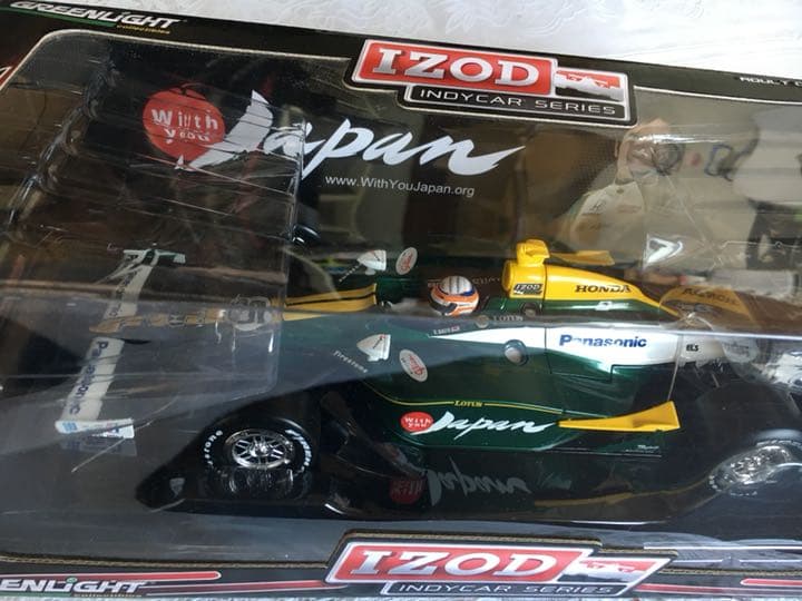 新品❤️TＡKU MＡ ＳＡTO❤️Ｆ1 レーシングカー❣️♪(*^^*)