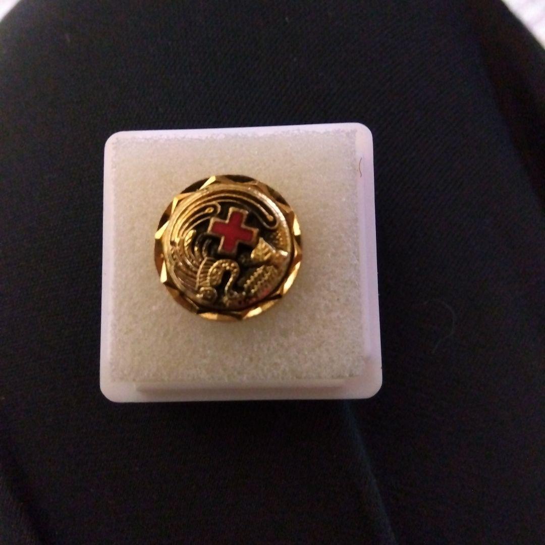 日本赤十字社勲章、ピンバッチ付き