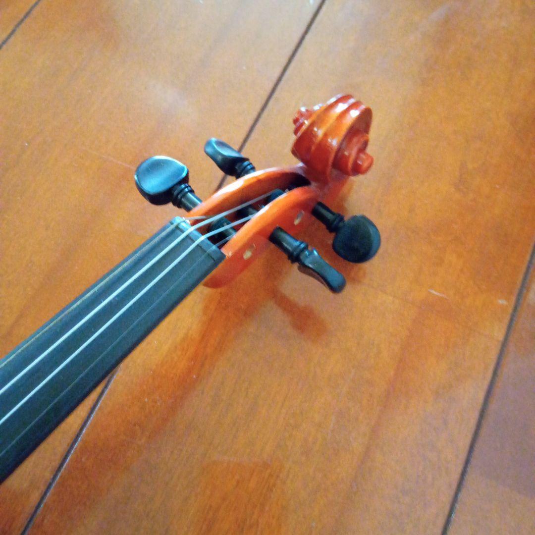 未使用4/4.Suzuki バイオリン、 ケース付き