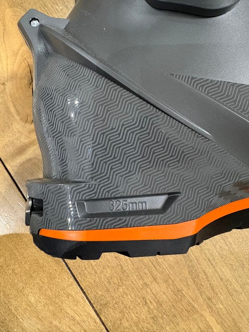 L*Y様 ATOMIC HAWX 120 PRIMEXTD 28/28.5