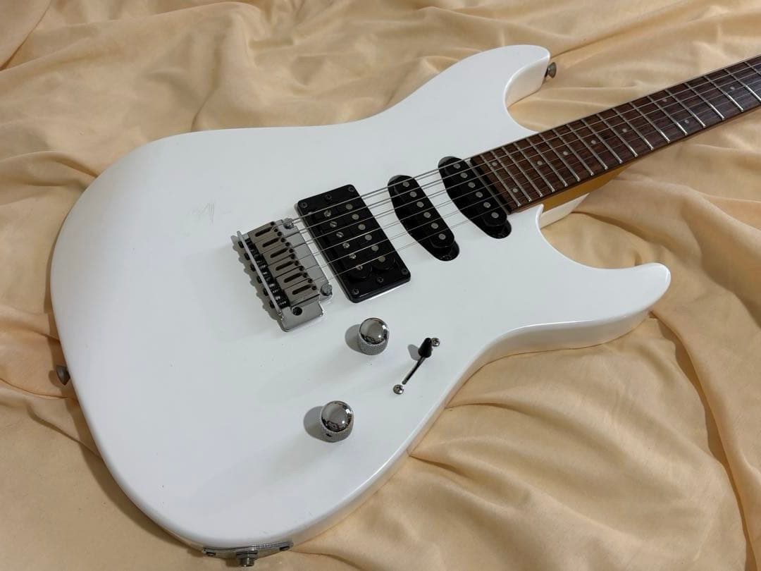 ギター Squier by Fender STG-38 Stagecaster