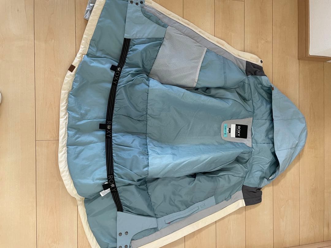 ROXYのスノボウェア(ジャケット)