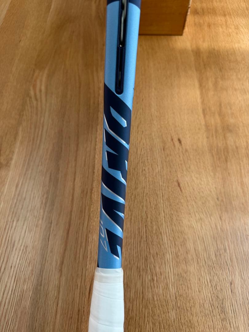 【ほぼ新品】　ピュアドライブ 107 babolat G1 現行モデル