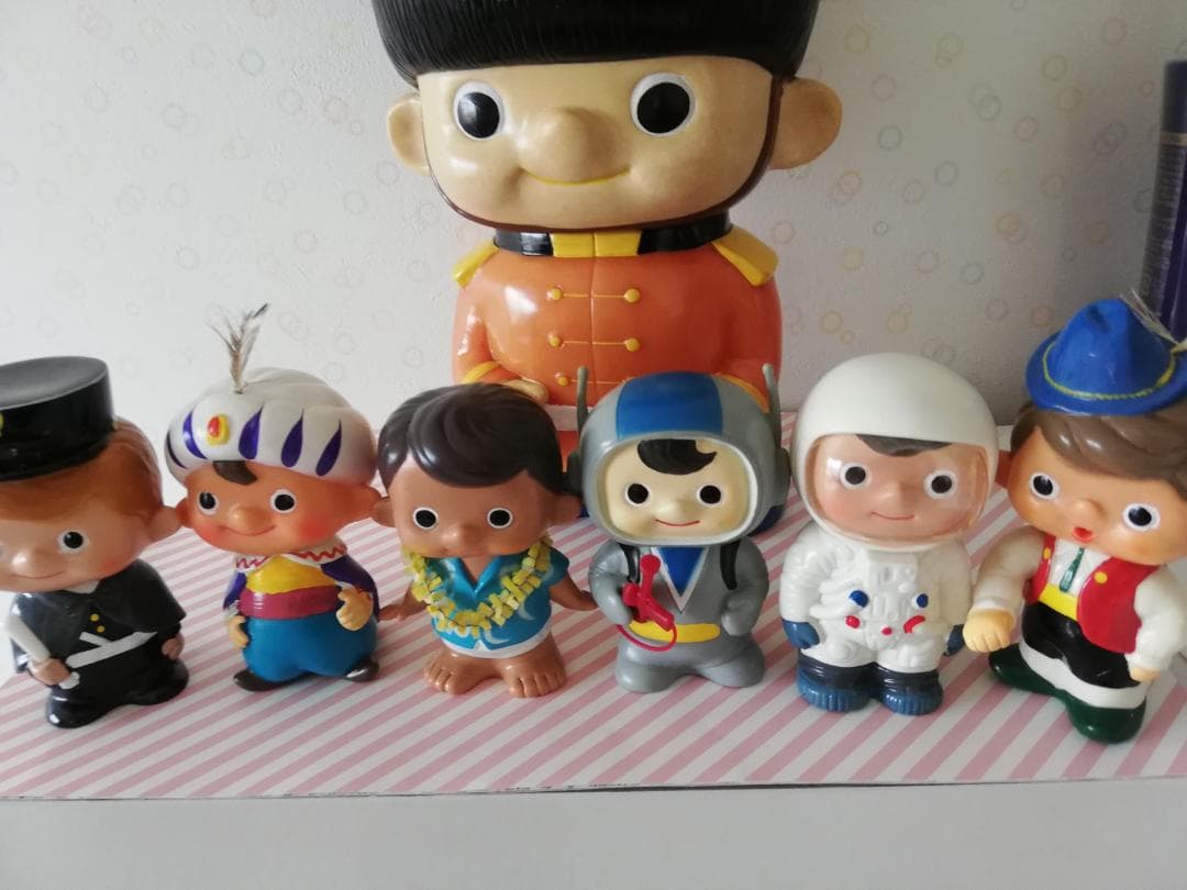 【レア　レトロ】 富士銀行　ボクちゃん店頭カウンター用+ノベルティ貯金箱6体