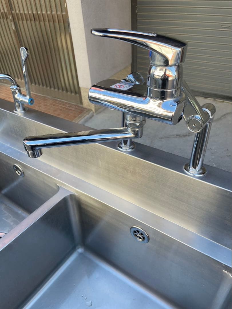 業務用 3槽シンク 3口蛇口付き 混合水栓付き 幅1500×奥600×高さ850