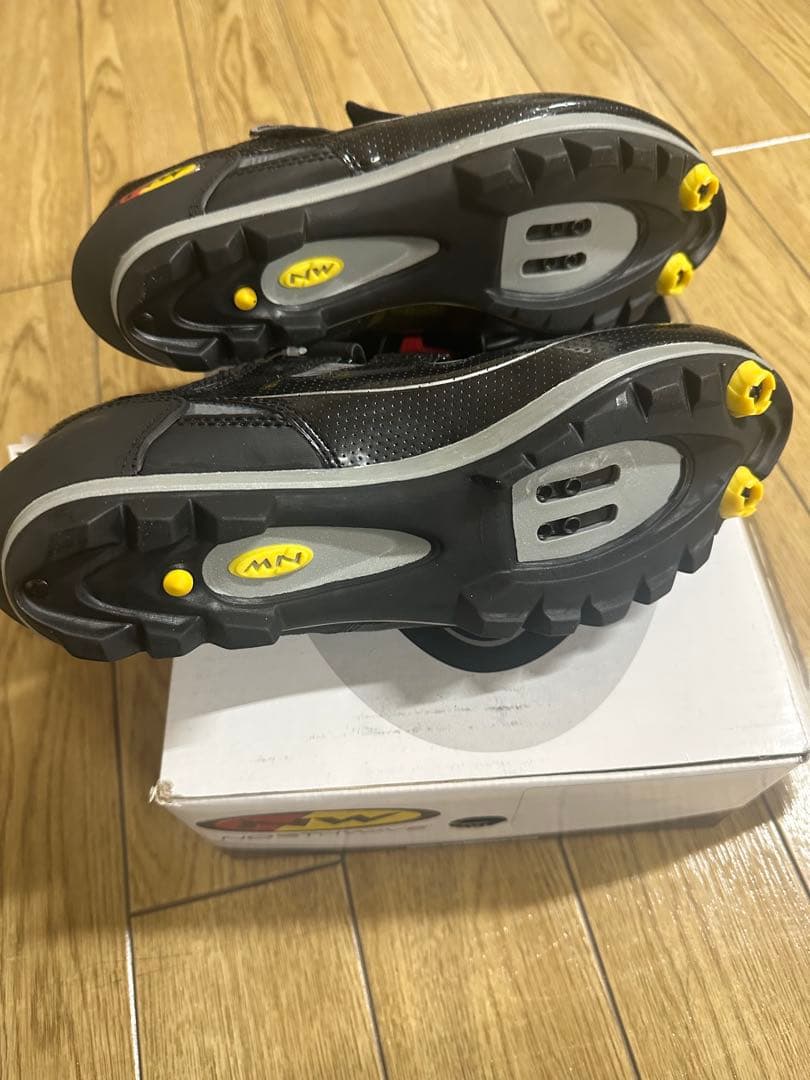 NORTHWAV自転車シューズ（未使用）