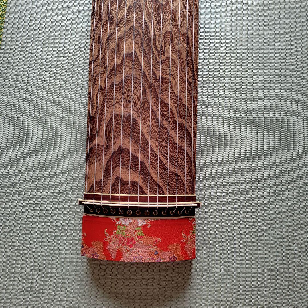 お琴　付属品付き