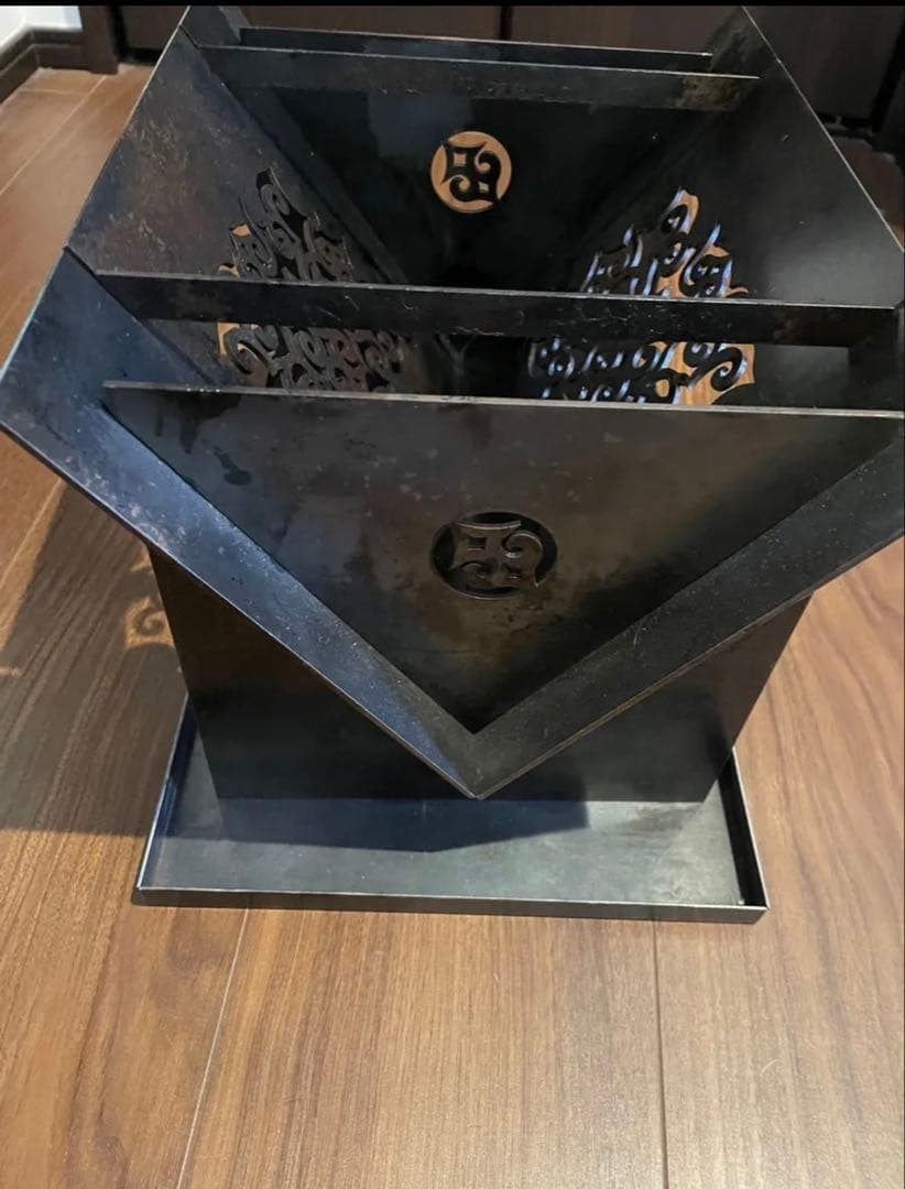 早い者勝ちASOBUGU 黒皮鉄板　AINUアイヌ 焚火台　ケース付き