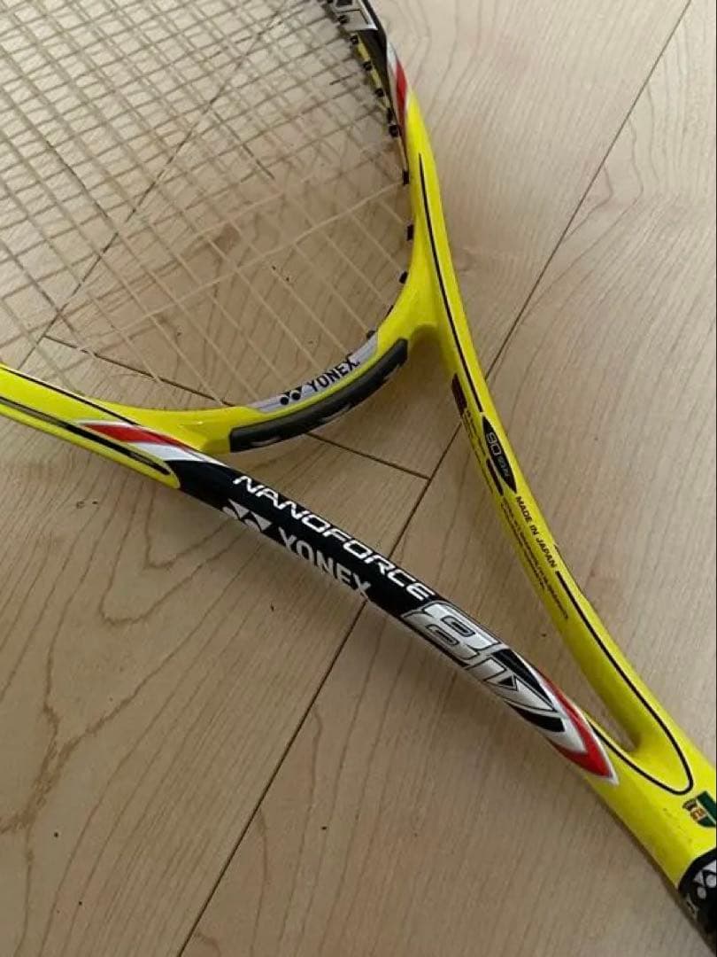 ソフトテニス　ラケット　YONEX ナノフォース8v イエロー