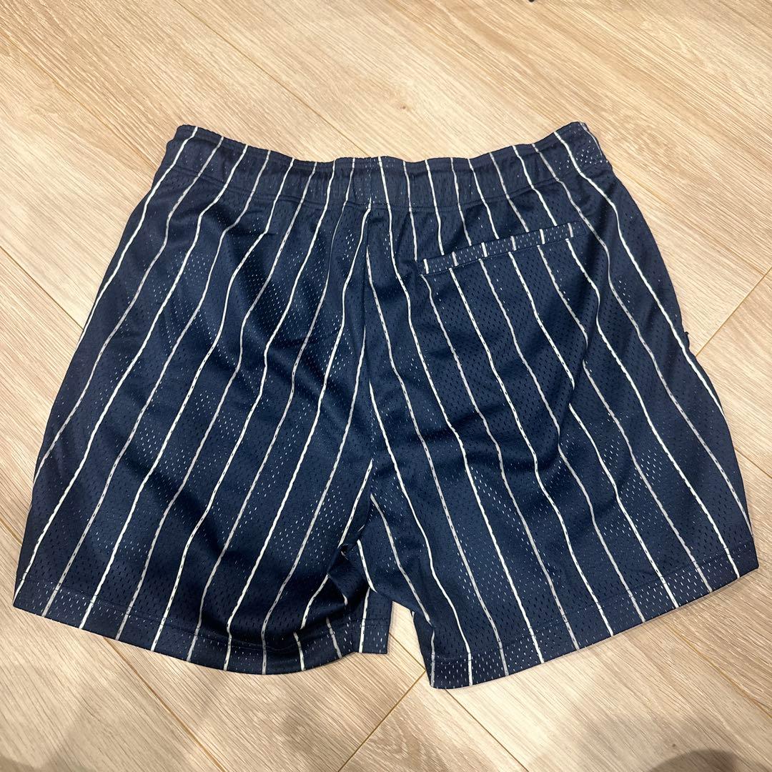 【新品】ボーラホリック　ショーツ　ネイビー✖️白　L