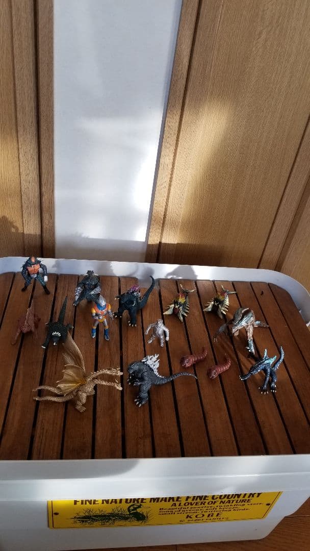 クリスマスSALE　ゴジラ　フィギュア