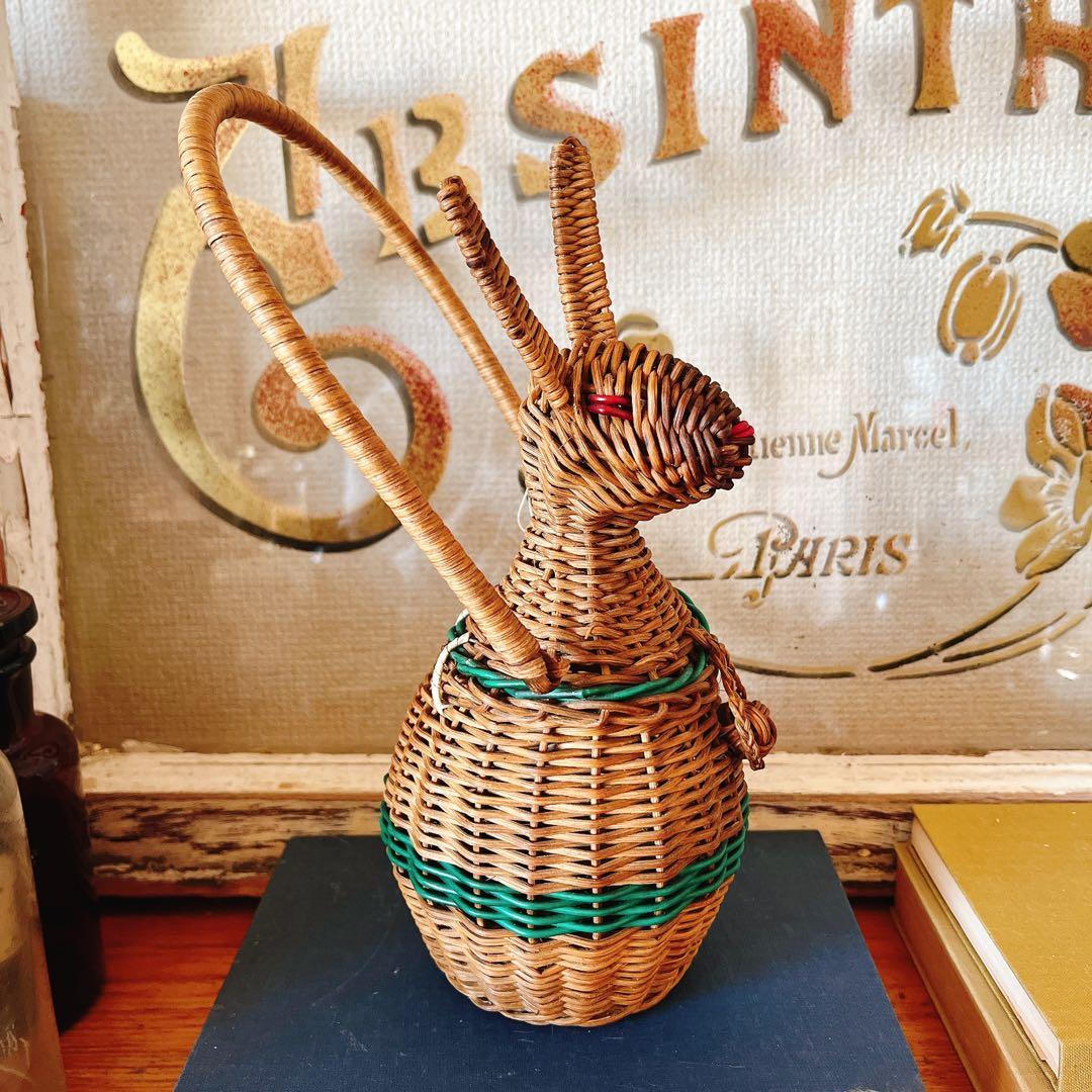 フランス　ブロカント　可愛いウサギのパニエ