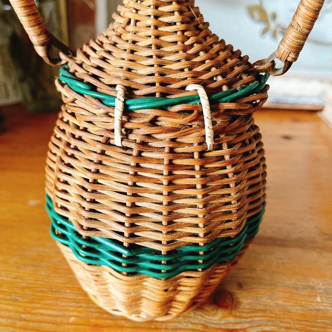 フランス　ブロカント　可愛いウサギのパニエ