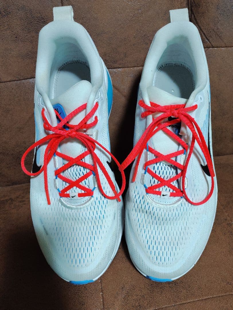 Nike　ボメロ18　29.0cm