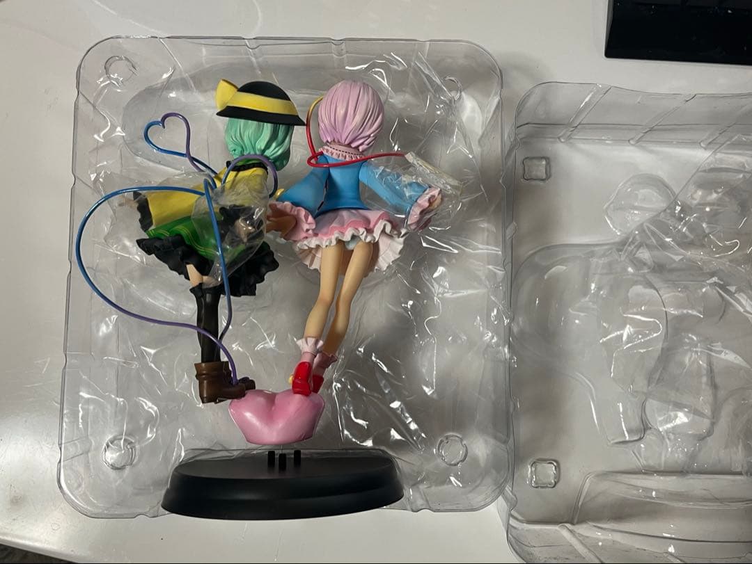 古明地さとり＆こいし ラブハートver. 完成品フィギュア 東方