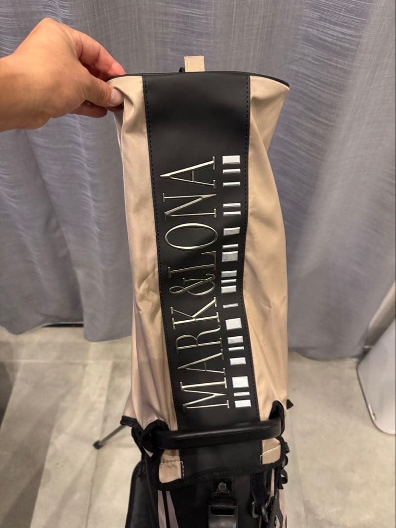 【人気美品】MARK & LONA スタンドバッグ ベージ ュ