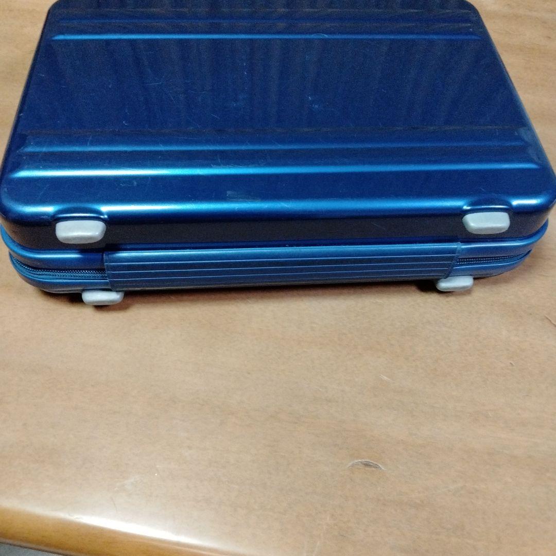 ゼロハリバートン　ポリカーボネート　青　ZEEO HALLIBURTON