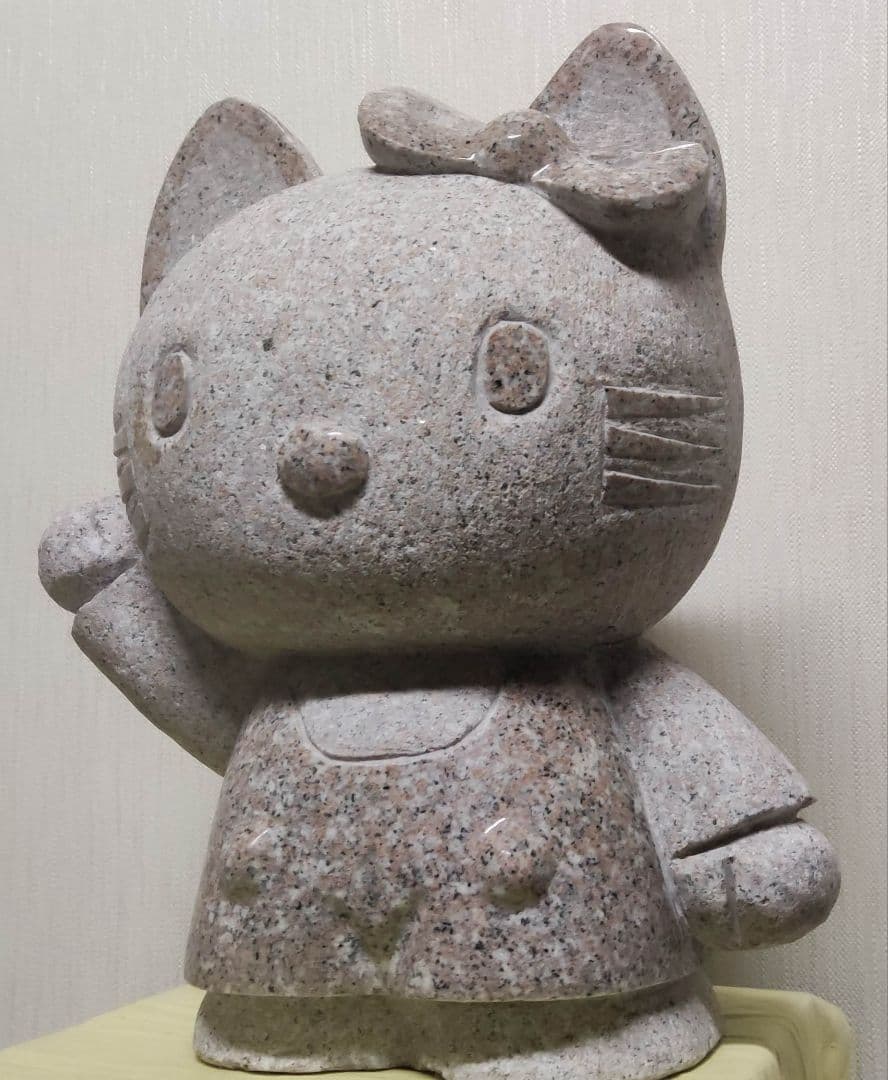 御影石　猫　キャラクター