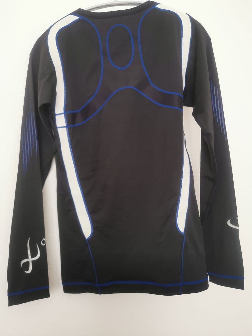 新品 CW-X ワコール メンズ スポーツタイツ、長袖シャツセット