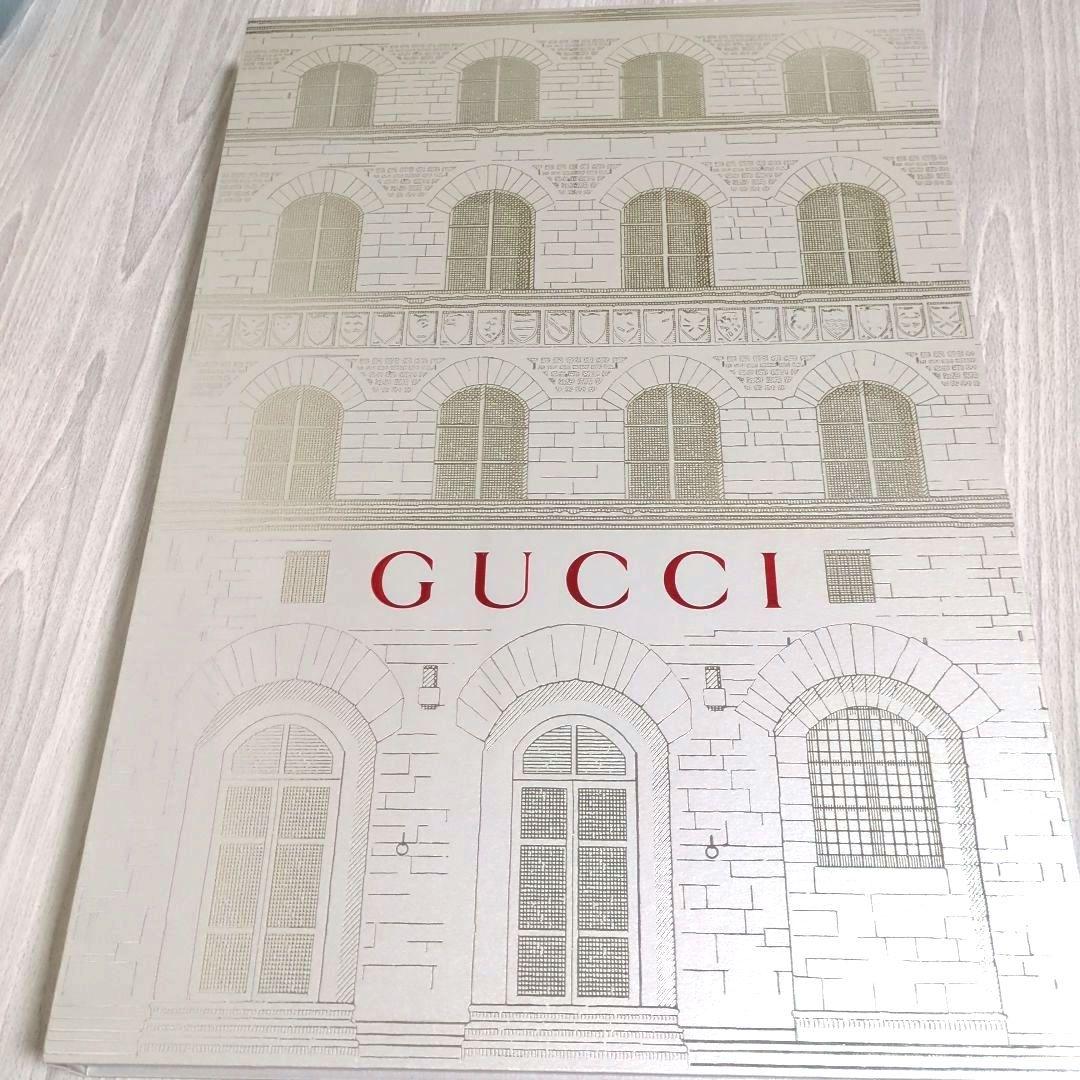 GUCCI ノベルティ　アドベントカレンダー　クリスマス オーナメント