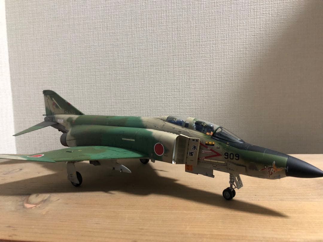 航空自衛隊　RF-4 プラモデル