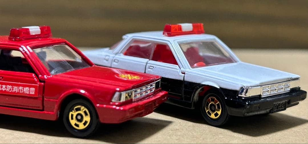 日本製 トミカ ニッサン セドリック パトロールカー 消防指揮車 2台セット