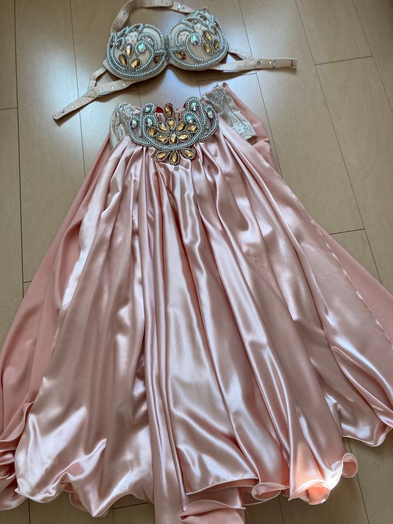 お値下げ小柄さんにベリーダンス衣装 ピンクベージュ