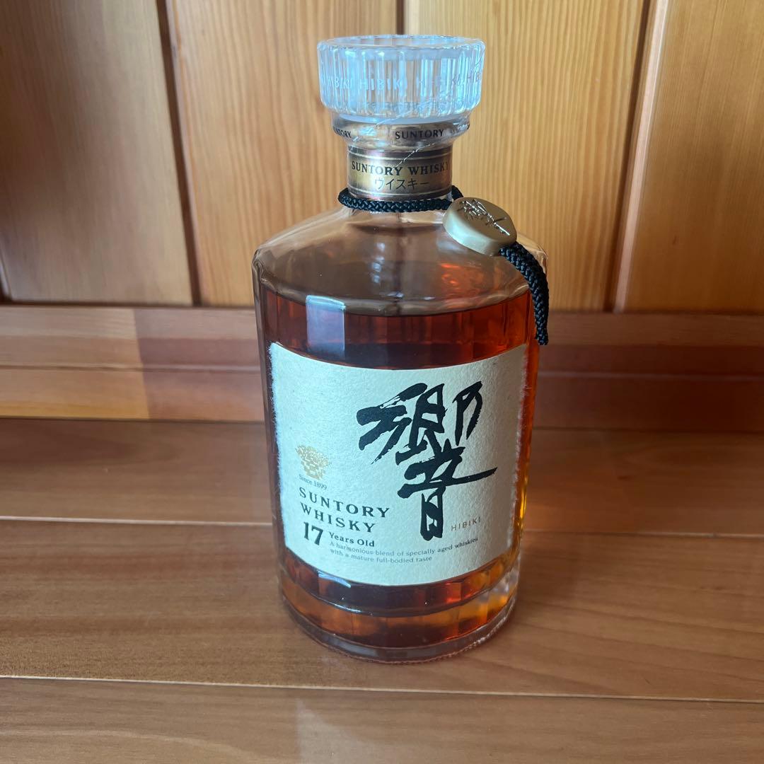 SUNTORY 響 17年 箱入りウイスキー　1本