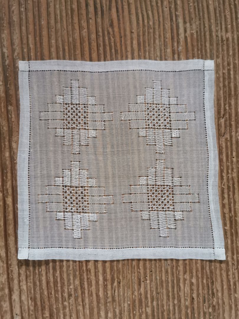 アンティーク シルクオーガンジー 透しドローンワークレース刺繍 スクエアドイリー