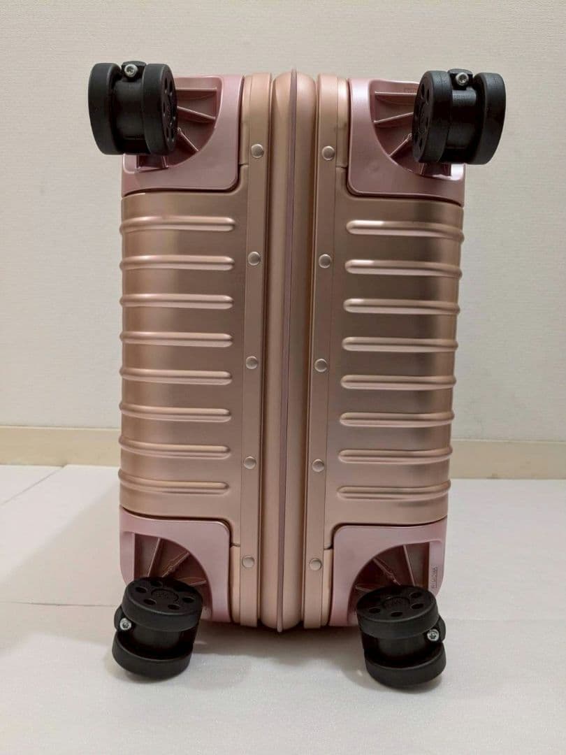 希少 即完売 リモワ オリジナル キャビン 35L ローズクオーツ 機内持ち込み