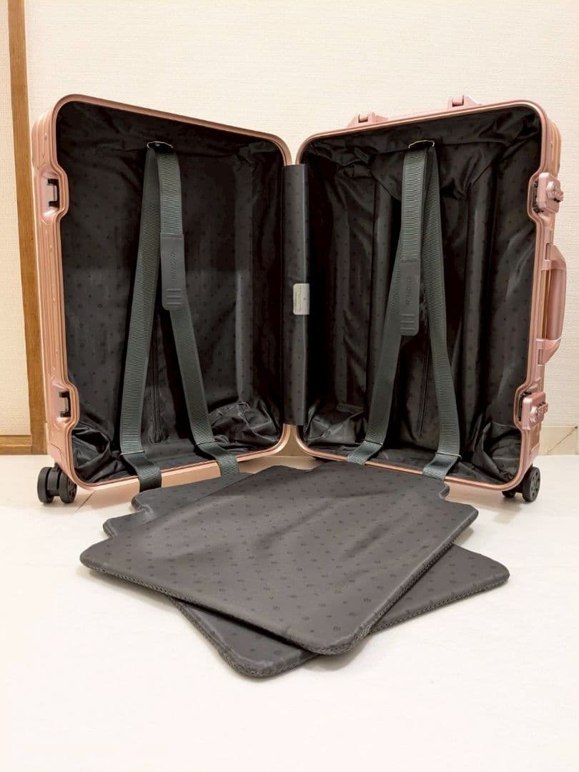 希少 即完売 リモワ オリジナル キャビン 35L ローズクオーツ 機内持ち込み