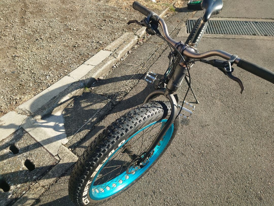 (引取り又はお届けご相談)トリンクス ファットバイク26インチ油圧ブレーキ