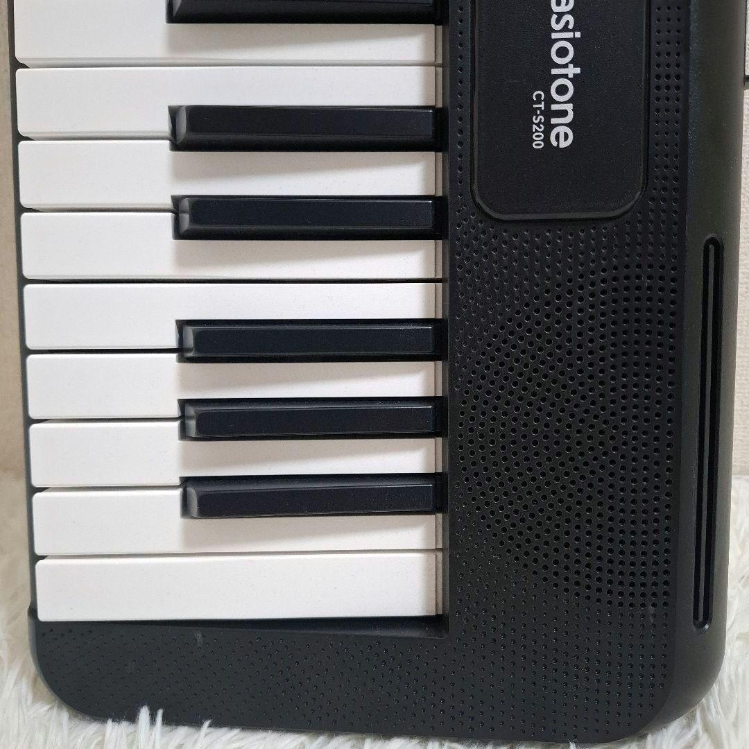 【極美品】CASIO CT-S200 61鍵盤 Casiotone 電子ピアノ