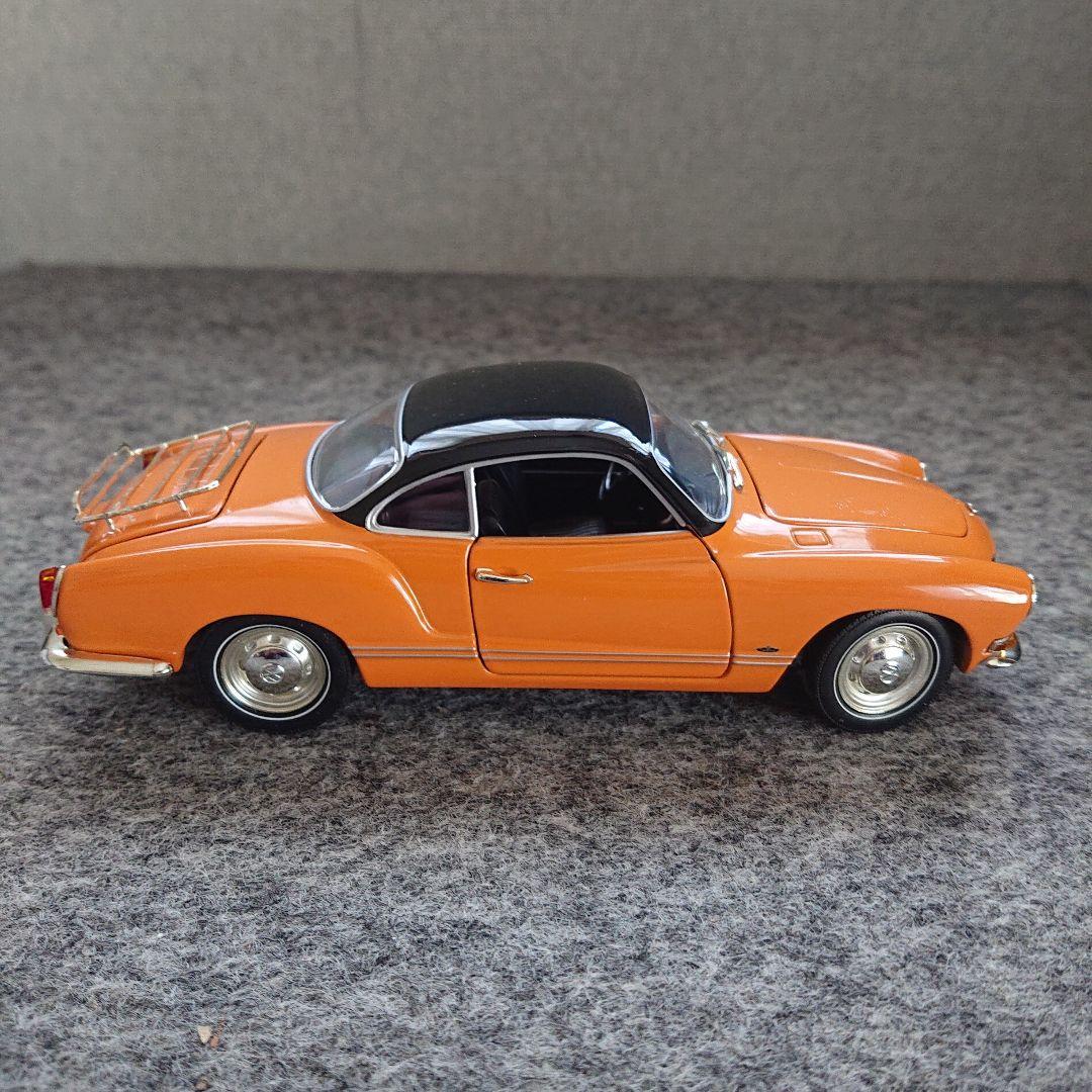 ミニチャンプス　ミニカー　カルマンギア