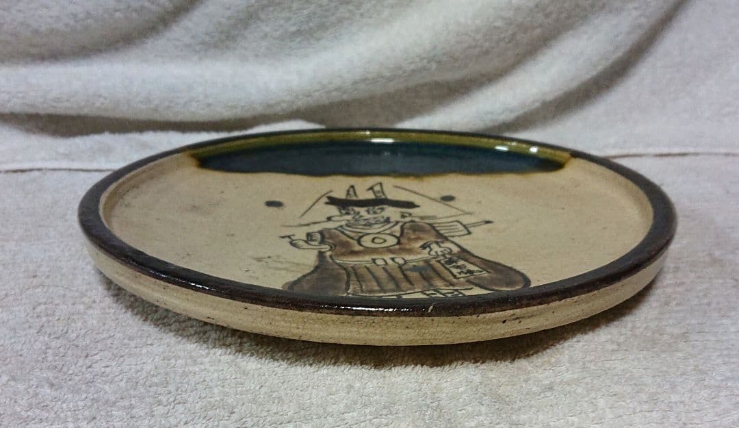 行灯皿陶器製 手描きキャラクター皿T169