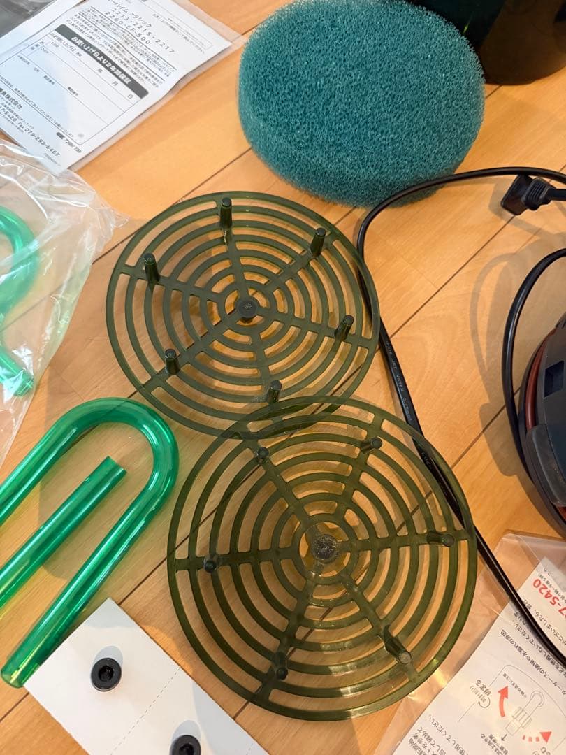 美品　エーハイム2215