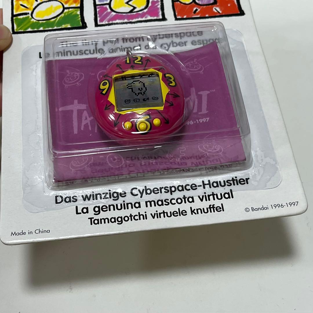 【未使用】バンダイ　初代　たまごっち　海外版　BANDAI 1996 1997年