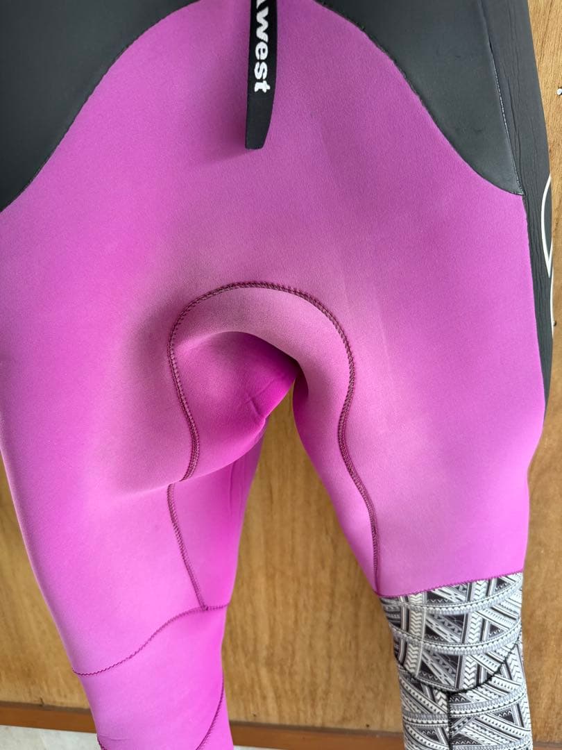 WEST wetsuit 3×2mm シーガル　ML〜L