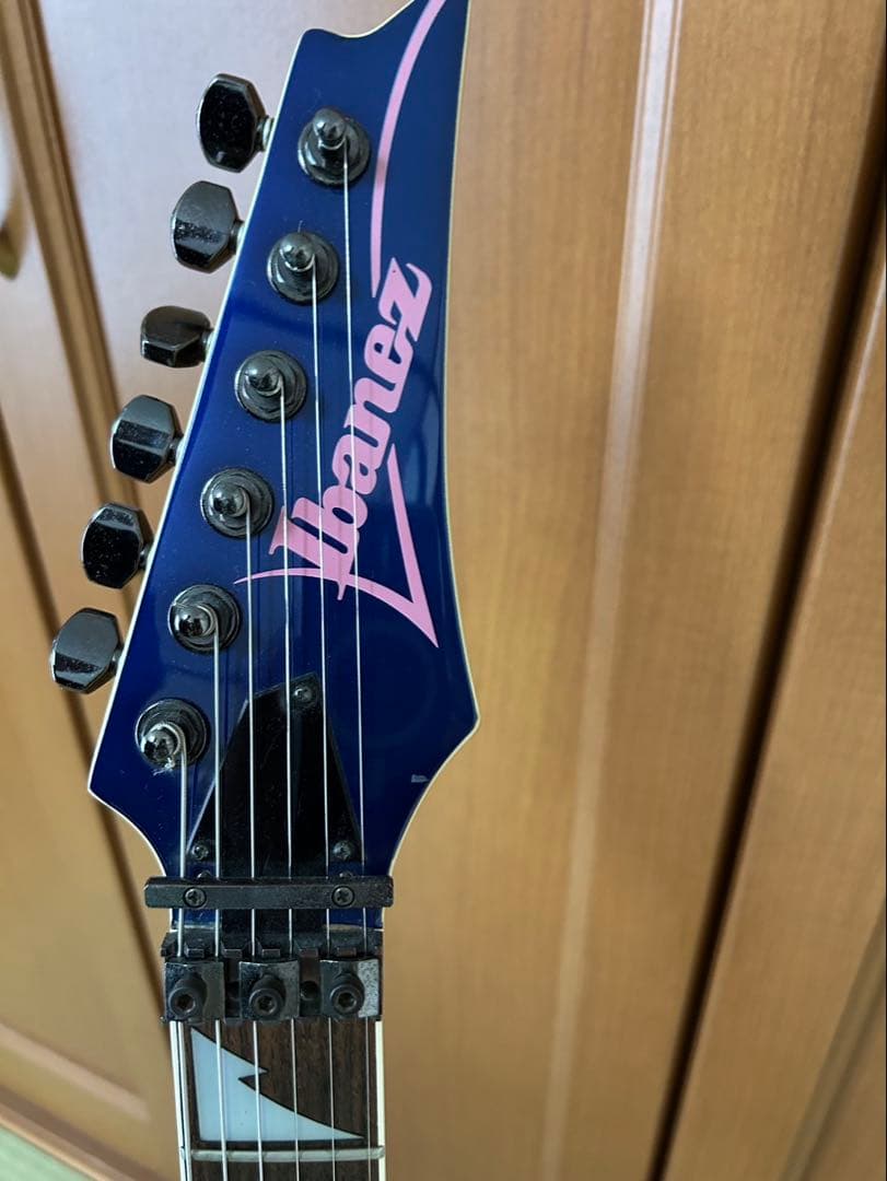 アイバニーズ　PGM100 ポールギルバートモデル