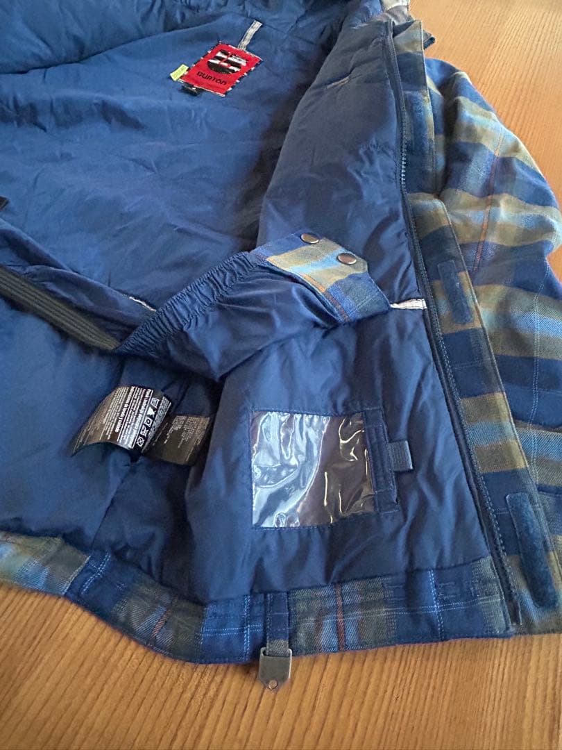 Burton 子ども用ウェア ジャケットとパンツセット L 150-160