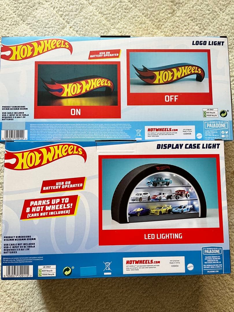 【新品未使用】ホットウィール Hot Wheels ロゴライト & ディスプレイ