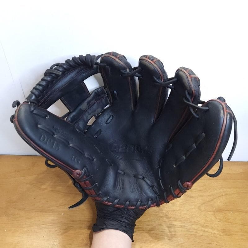 ウイルソン A2000 ペドロイアモデル 本家米国版 内野用 硬式グローブ
