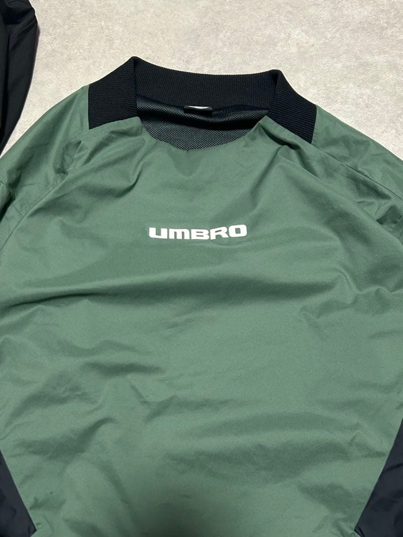 UMBRO ピステ・ウィンドブレーカー グリーン/ブラック　セットアップ XL