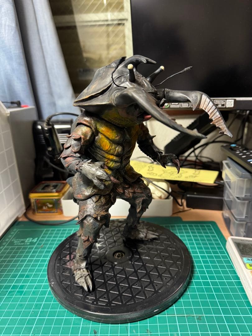 y.m 　ビリケン商会　アントラー完成品　ウルトラマン