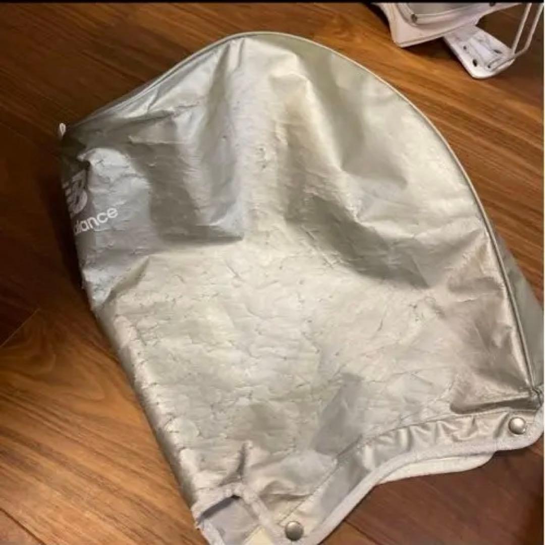 NEW BALANCE シルバー キャディバッグ