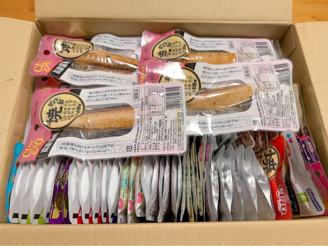 猫ちゃんのおやつ・ごはん115個　焼きかつお5個