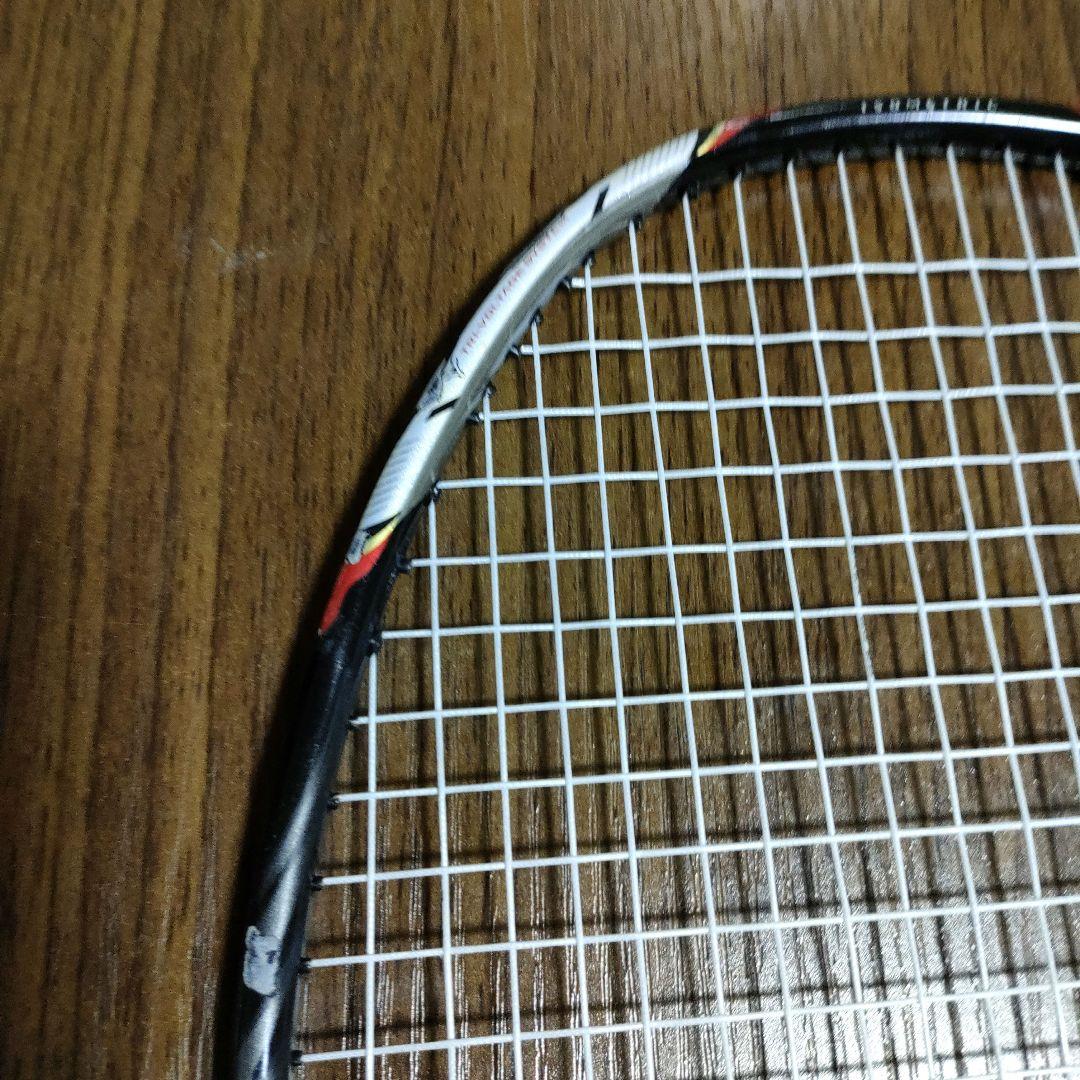 【お値下げしました】YONEX VOLTRIC70バドミントンラケット