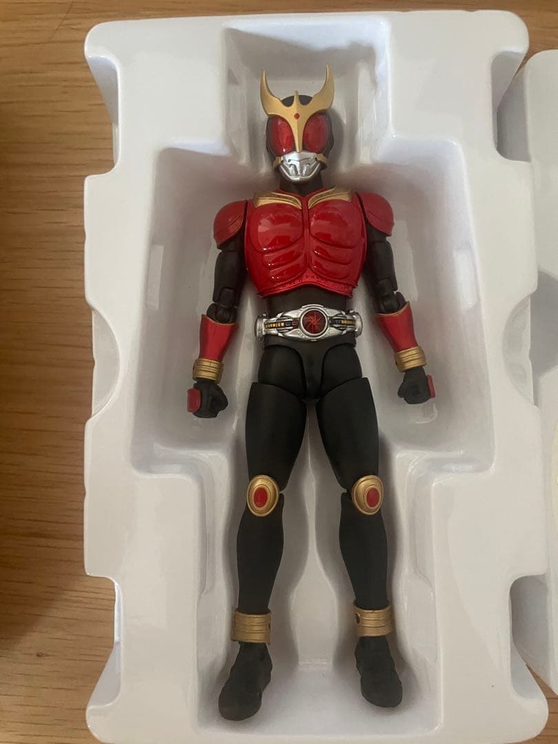 真骨彫　仮面ライダークウガ・龍騎　セット