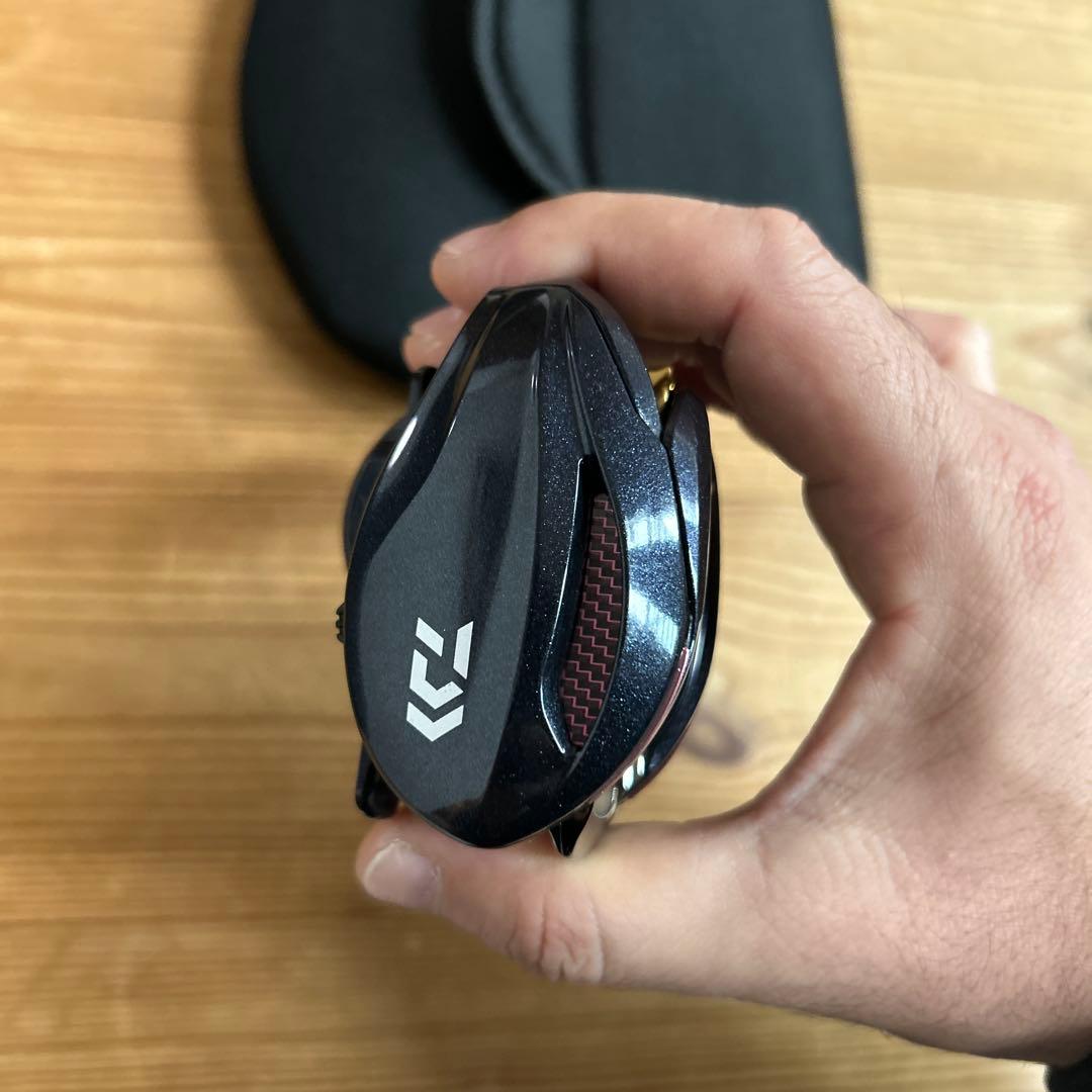 ダイワ 紅牙 17 TW(4.9）リブレクランクハンドル仕様